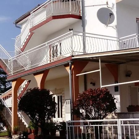 Haus Silvia Hotel Jadranovo Luaran gambar